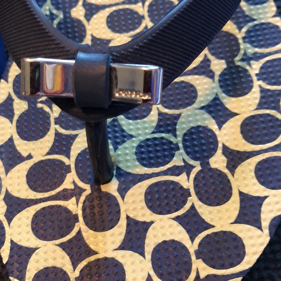 Coach Flip Flops - Picture 2 of 6